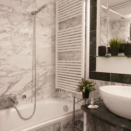 Appartamento 2min Da Porta Nuova - Nel Cuore Di *